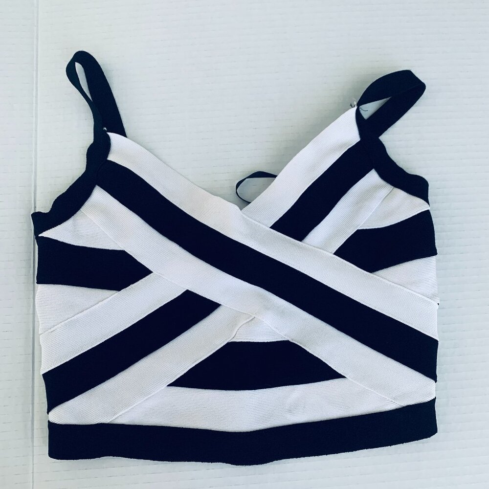 High Quality Knit Top Adjustable Straps Back Zipper Sz M